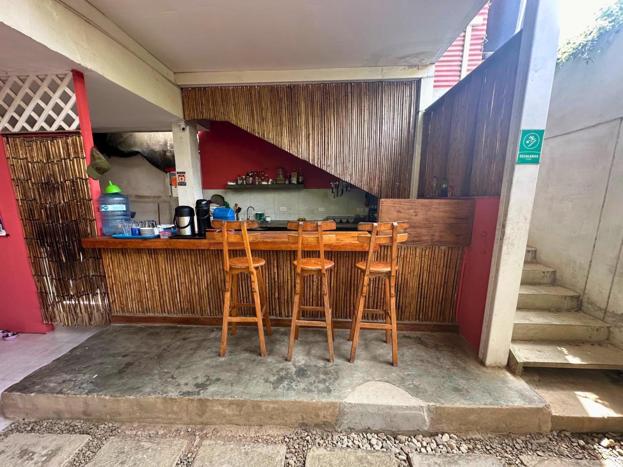 ホテル Casa Colibri パロミノ エクステリア 写真