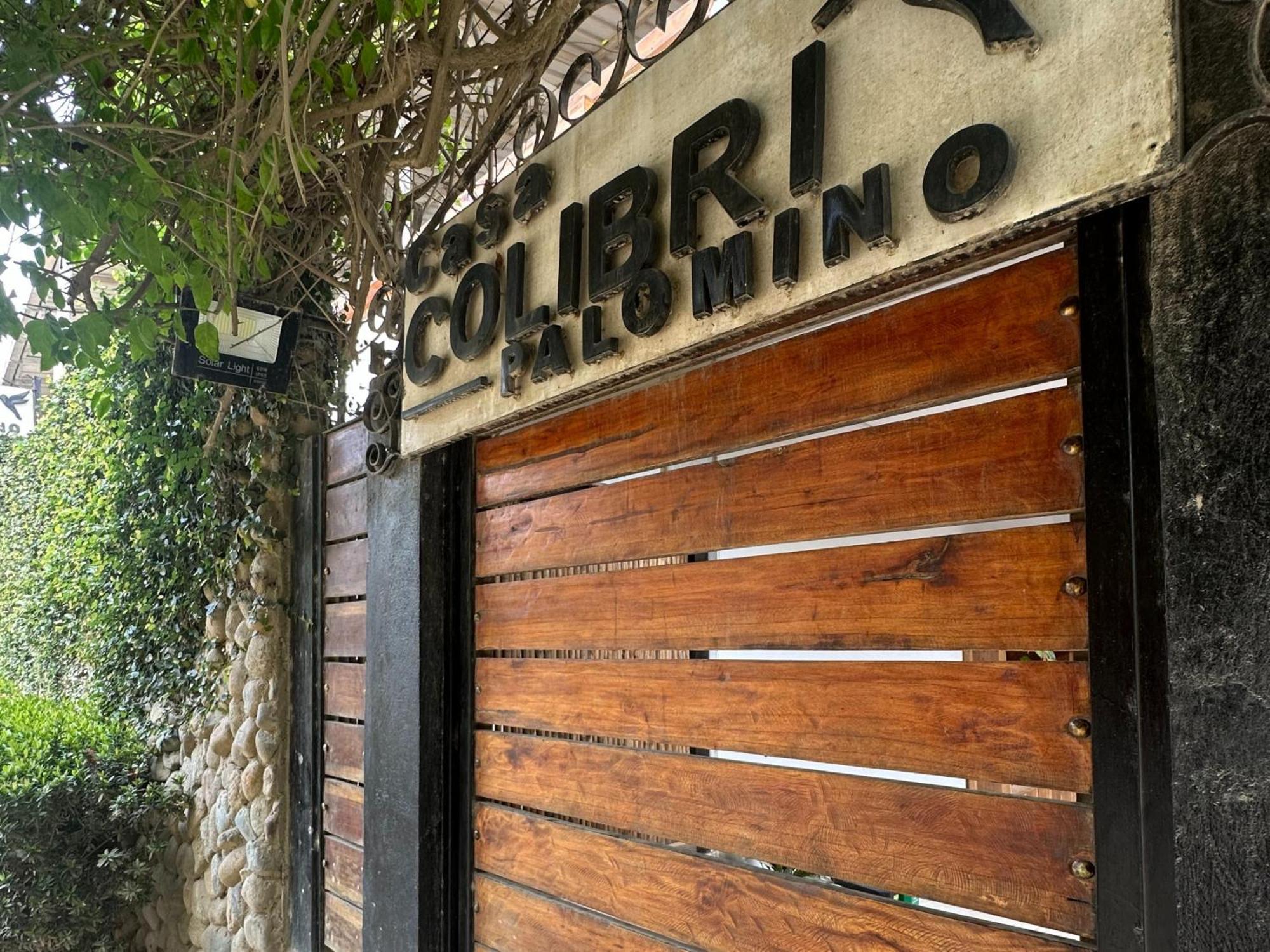 ホテル Casa Colibri パロミノ エクステリア 写真
