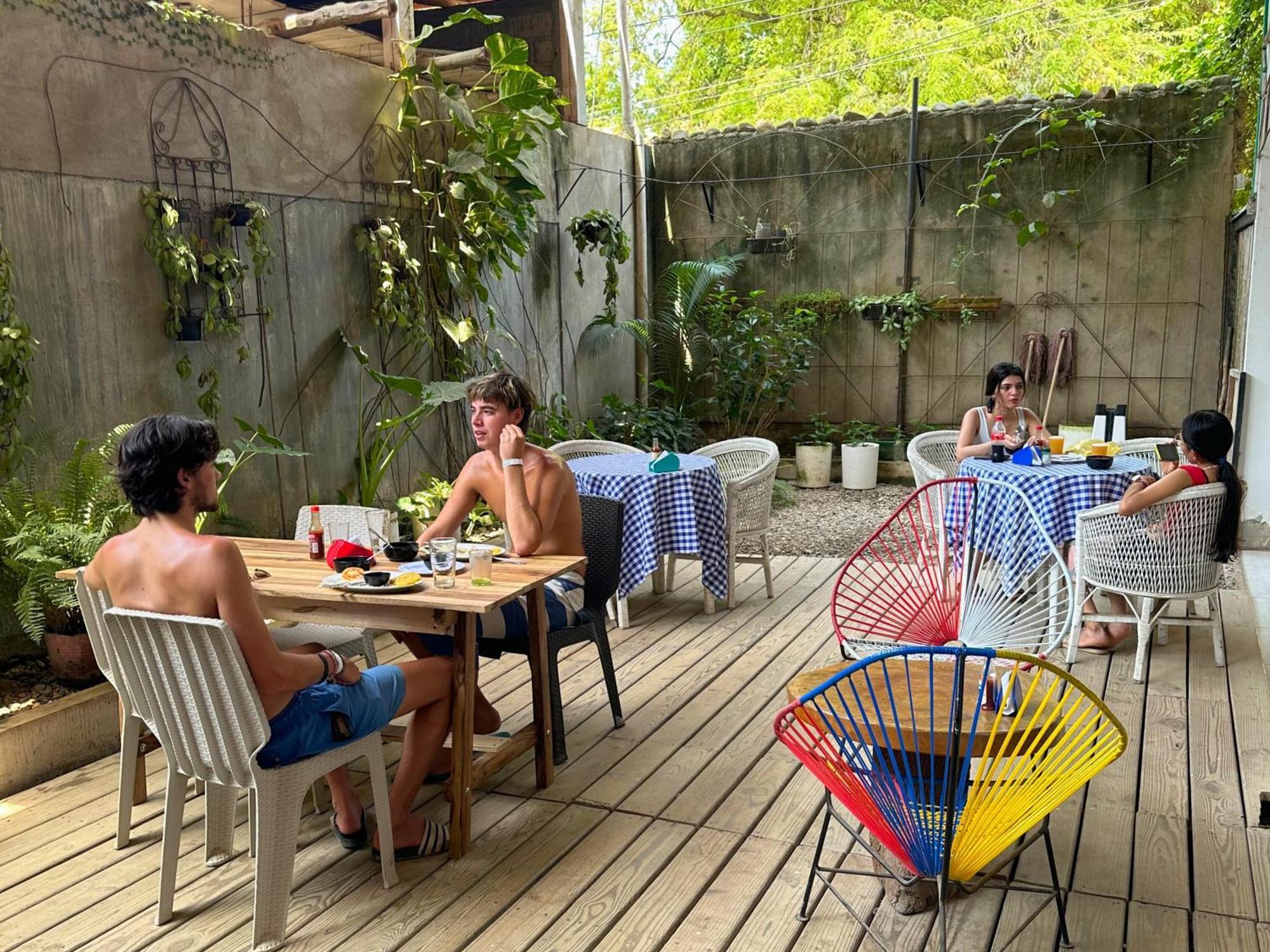 ホテル Casa Colibri パロミノ エクステリア 写真